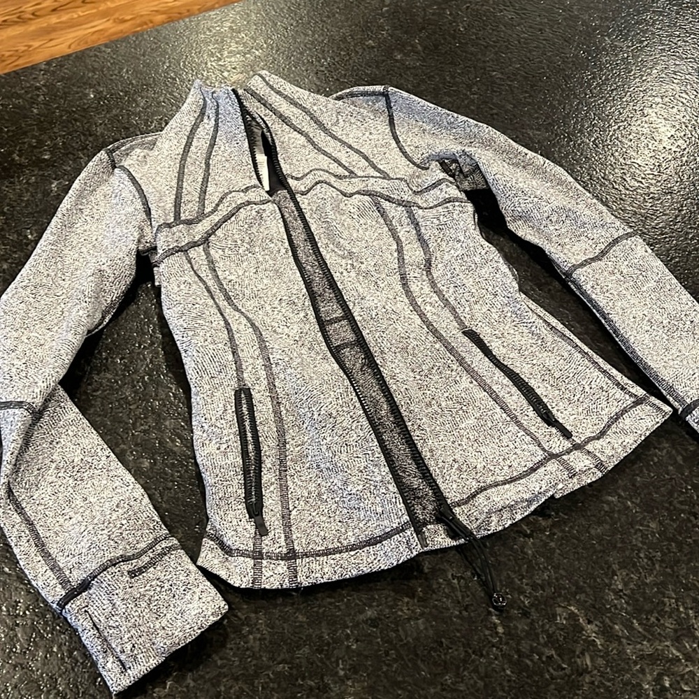 Lululemon Align Jacket
Size 4